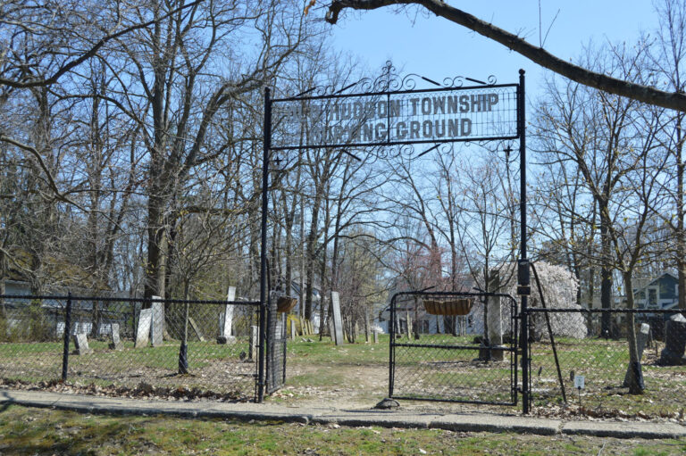 Old Hudson Township Burying Ground, entrance gates