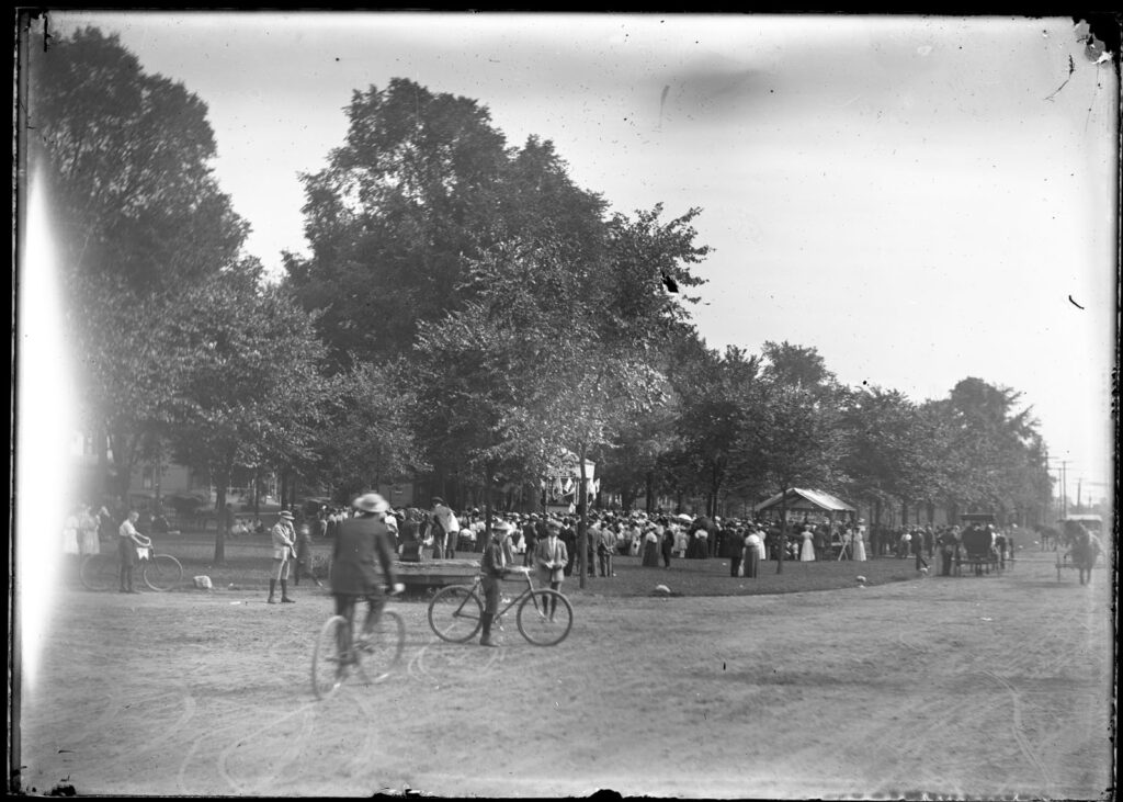 People on the Green, Hudson Home Day, ca. 1906